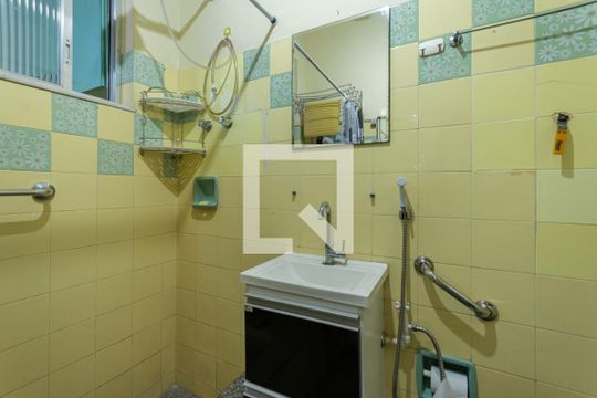 Banheiro de apartamento à venda com 1 quarto, 35m² em São Cristóvão, Rio de Janeiro
