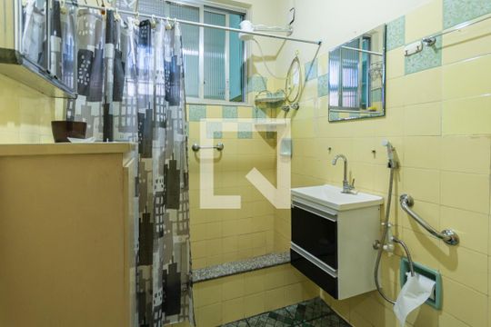Banheiro de apartamento à venda com 1 quarto, 35m² em São Cristóvão, Rio de Janeiro