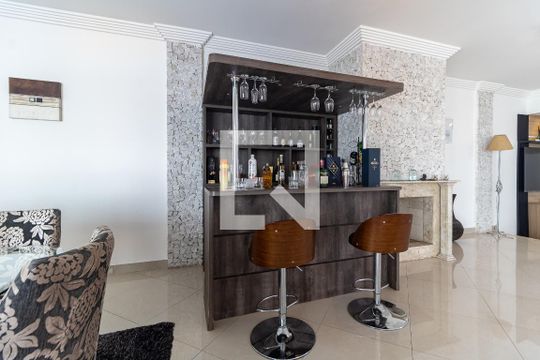 Sala de casa à venda com 4 quartos, 792m² em Jardim da Saúde, São Paulo