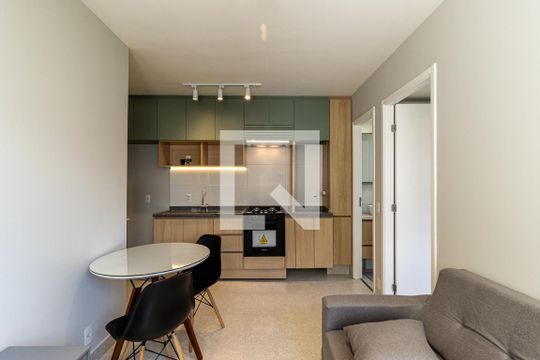 Sala e Cozinha de apartamento para alugar com 2 quartos, 33m² em Vila Buarque, São Paulo