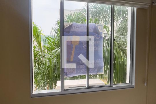 Plaquinha de apartamento para alugar com 2 quartos, 50m² em Jardim Primavera, Duque de Caxias