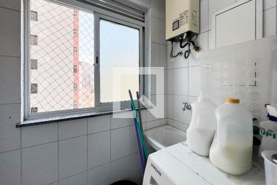 Área de Serviço de apartamento para alugar com 2 quartos, 57m² em Vila Olímpia, São Paulo