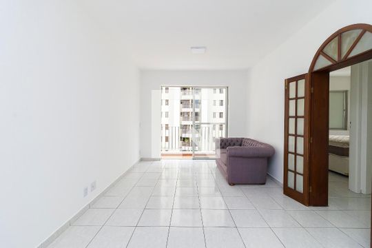 Apartamento à venda com 2 quartos, 70m² em Cidade Monções, São Paulo