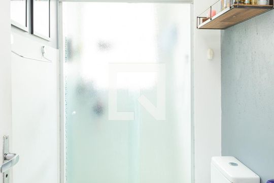 Banheiro Social de apartamento para alugar com 3 quartos, 67m² em Planalto, São Bernardo do Campo