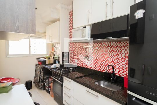 Cozinha de apartamento para alugar com 3 quartos, 67m² em Planalto, São Bernardo do Campo