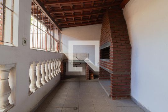 Churrasqueira de casa para alugar com 3 quartos, 200m² em Vila Matilde, São Paulo