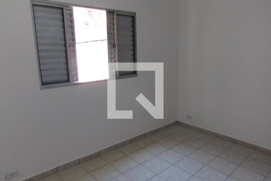 Quarto 1 de casa para alugar com 2 quartos, 100m² em Jardim Catanduva, São Paulo