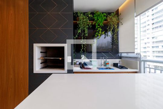 Sala - Varanda de apartamento à venda com 2 quartos, 71m² em Santo Amaro, São Paulo