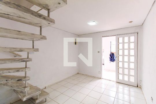 Sala/Cozinha de casa à venda com 2 quartos, 90m² em Vila Oratório, São Paulo