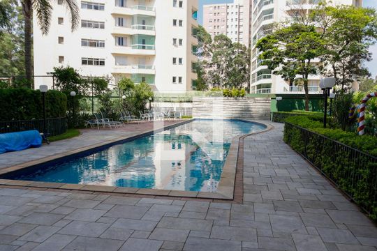 Área comum - Piscina de apartamento para alugar com 3 quartos, 181m² em Umuarama, Osasco