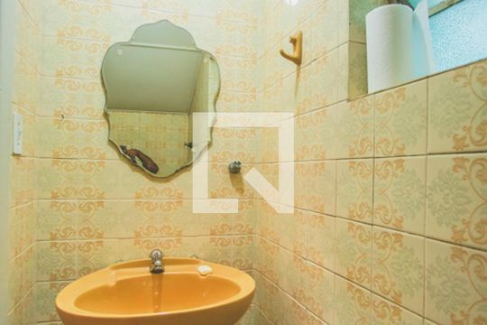 Lavabo de casa à venda com 4 quartos, 118m² em Vila da Saúde, São Paulo