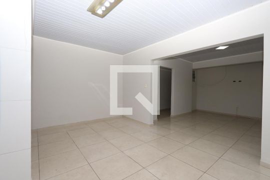 Cozinha de casa à venda com 1 quarto, 60m² em Jardim Aricanduva, São Paulo