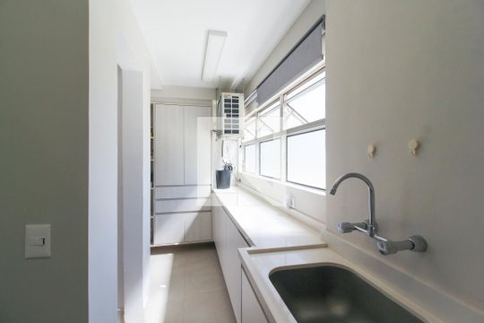Área de Serviço de apartamento à venda com 2 quartos, 80m² em Vila Nova Conceição, São Paulo