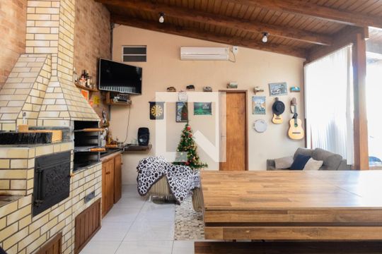 Quarto 3-Vista de casa à venda com 3 quartos, 130m² em Mato Grande, Canoas