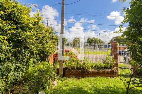 Sala-Vista de casa à venda com 3 quartos, 130m² em Mato Grande, Canoas