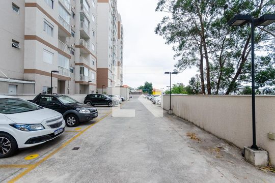 Garagem de apartamento à venda com 2 quartos, 49m² em Vila Pereira Barreto, São Paulo