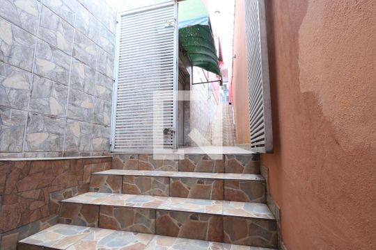 Casa para alugar com 2 quartos, 70m² em Jardim Santa Terezinha (zona Leste), São Paulo