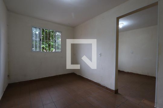Casa para alugar com 2 quartos, 70m² em Jardim Santa Terezinha (zona Leste), São Paulo