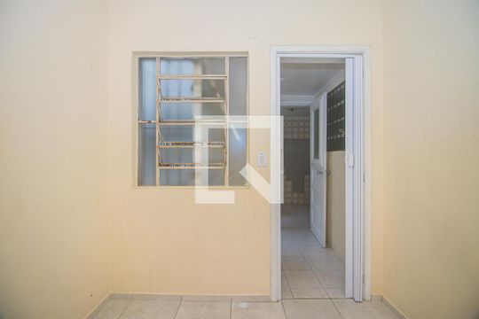 Dependência de apartamento para alugar com 2 quartos, 95m² em Bom Jesus, Porto Alegre