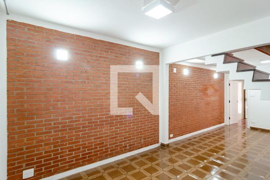 Sala de casa para alugar com 3 quartos, 170m² em Mirandópolis, São Paulo