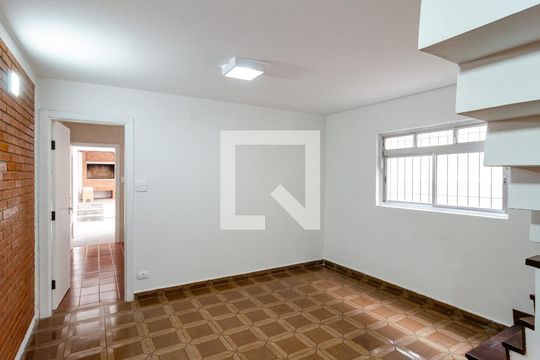 Sala de casa para alugar com 3 quartos, 170m² em Mirandópolis, São Paulo