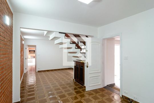 Sala de casa para alugar com 3 quartos, 170m² em Mirandópolis, São Paulo