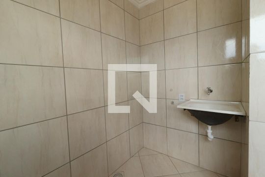 Área de Serviço de apartamento para alugar com 3 quartos, 96m² em Granada, Uberlândia