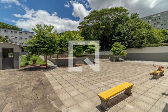 Área comum de apartamento à venda com 2 quartos, 54m² em Jardim Sabará, Porto Alegre