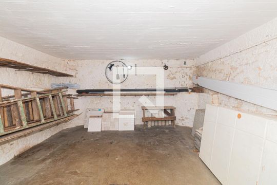 Quarto de Serviço de casa para alugar com 2 quartos, 500m² em Vila Albertina, São Paulo