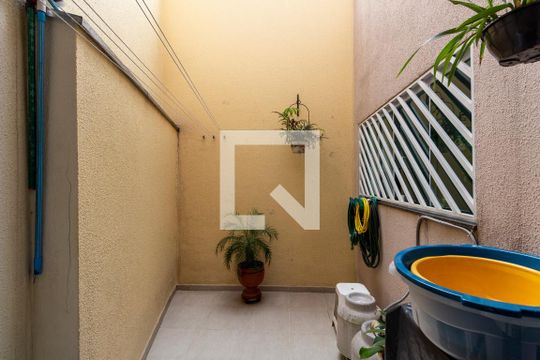 Área de Serviço de casa à venda com 3 quartos, 100m² em Vila Salete, São Paulo