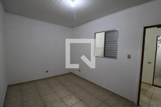 Quarto de casa para alugar com 1 quarto, 30m² em Chora Menino, São Paulo