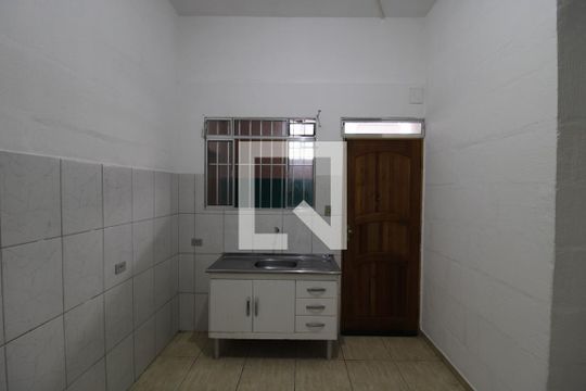 Cozinha/Lavanderia de casa para alugar com 1 quarto, 30m² em Chora Menino, São Paulo