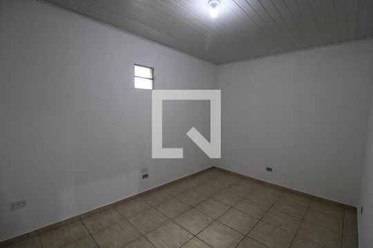 Quarto de casa para alugar com 1 quarto, 30m² em Chora Menino, São Paulo