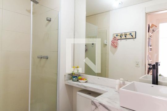Banheiro de apartamento à venda com 1 quarto, 52m² em Mooca, São Paulo