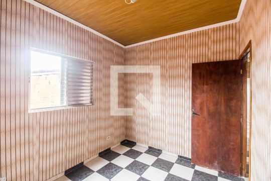 v de casa para alugar com 2 quartos, 97m² em Vila Sao Silvestre, Barueri