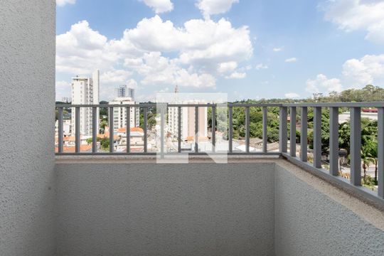 Varanda de kitnet/studio para alugar com 1 quarto, 20m² em Jardim das Acacias, São Paulo