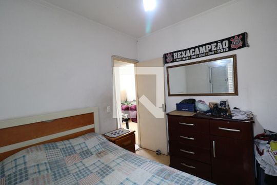 Quarto 1 de apartamento para alugar com 2 quartos, 65m² em Vila Mazzei, São Paulo