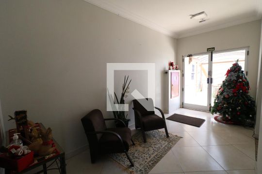 Hall de entrada de apartamento à venda com 2 quartos, 65m² em Vila Mazzei, São Paulo