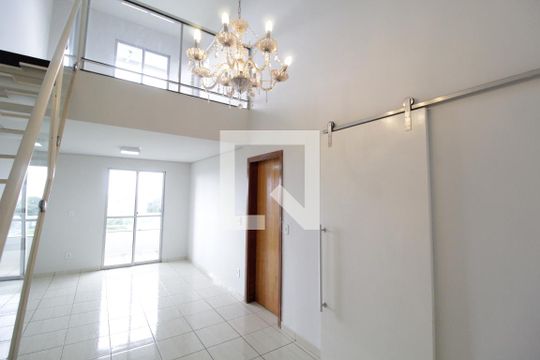 Apartamento para alugar com 3 quartos, 200m² em Laranjeiras, Uberlândia