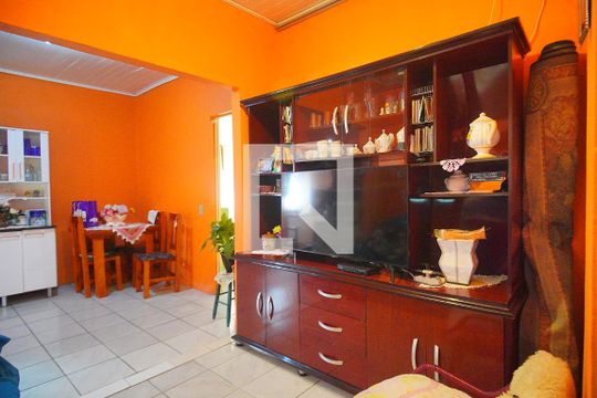 Sala 1 de casa à venda com 1 quarto, 120m² em Campina, São Leopoldo