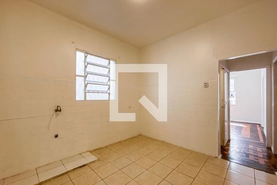 Cozinha de apartamento para alugar com 3 quartos, 82m² em São Geraldo, Porto Alegre