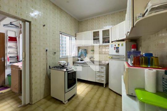 Cozinha de apartamento à venda com 2 quartos, 67m² em Vila Dom Pedro I, São Paulo