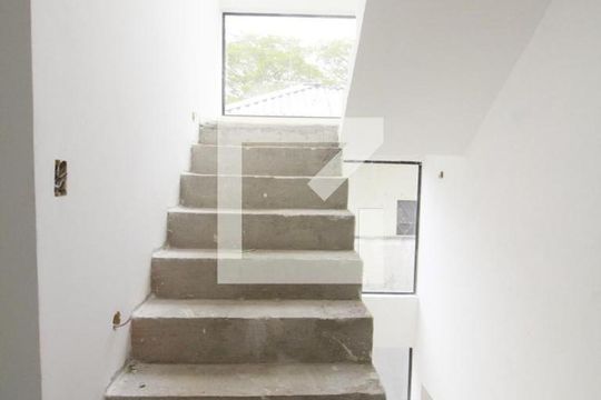 Acesso 2 Piso de casa para alugar com 4 quartos, 377m² em Indianópolis, São Paulo