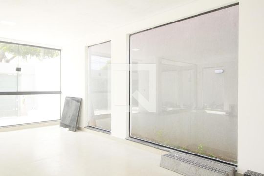 Sala de casa para alugar com 4 quartos, 377m² em Indianópolis, São Paulo