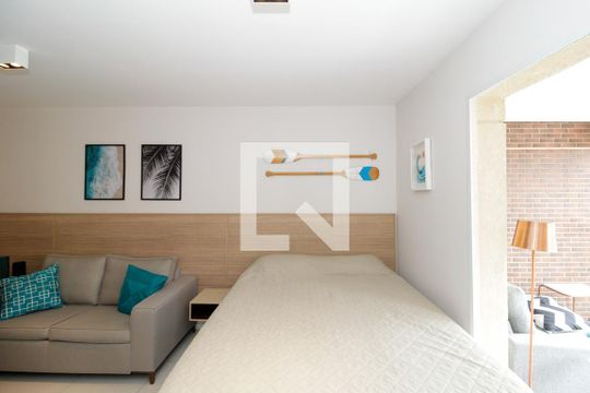 Sala/Quarto de kitnet/studio para alugar com 1 quarto, 37m² em Itaim Bibi, São Paulo