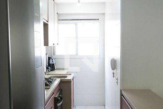 cozinha / serviço de apartamento para alugar com 2 quartos, 41m² em Vila Andrade, São Paulo