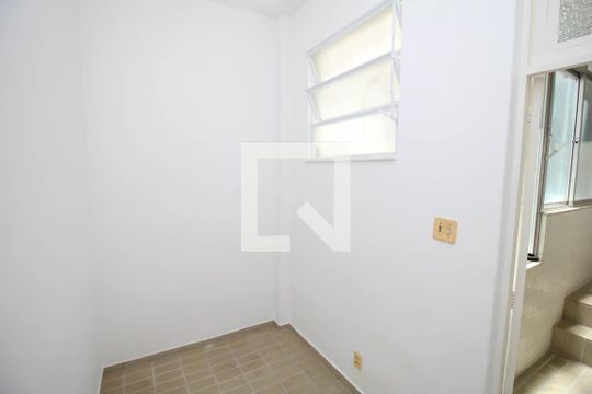 Quarto de Serviço de apartamento à venda com 3 quartos, 94m² em Laranjeiras, Rio de Janeiro