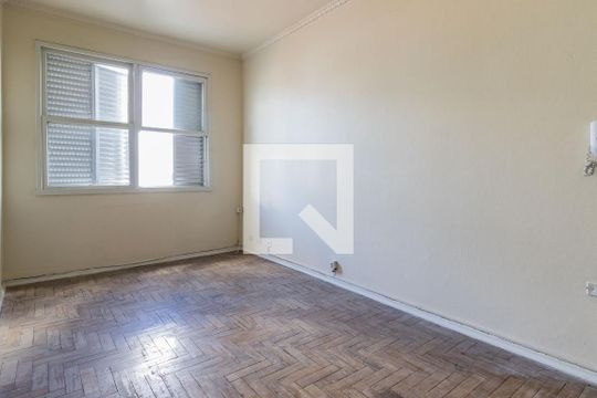Sala de apartamento para alugar com 2 quartos, 70m² em São Geraldo, Porto Alegre