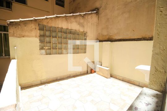 Área comum de kitnet/studio para alugar com 1 quarto, 34m² em Centro, Rio de Janeiro