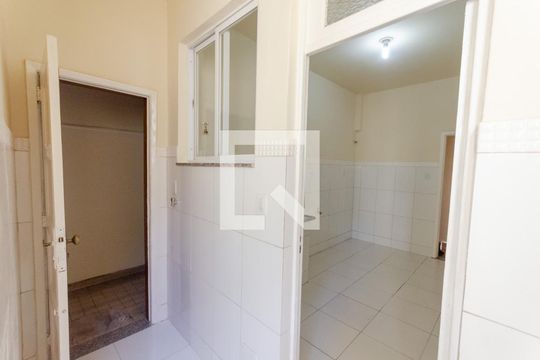 Área de Serviço de apartamento para alugar com 2 quartos, 80m² em Rio Comprido, Rio de Janeiro